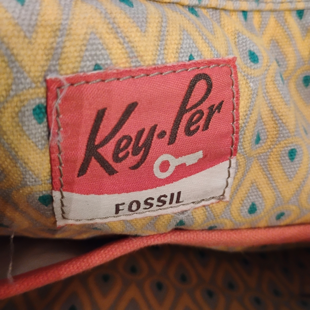 Fossil Key Per City Birds Fabric/Canvas Purse - image 8